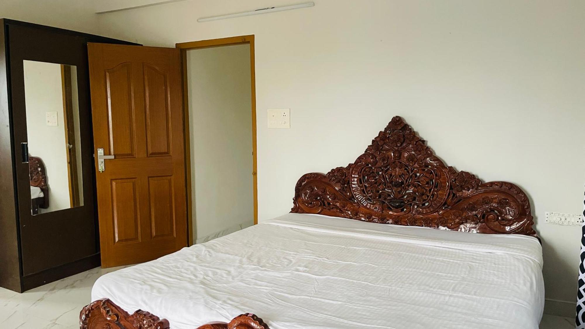 Rajamandiram 3Bhk Ac Apartment In Trivandrum Central Тривандрум Экстерьер фото